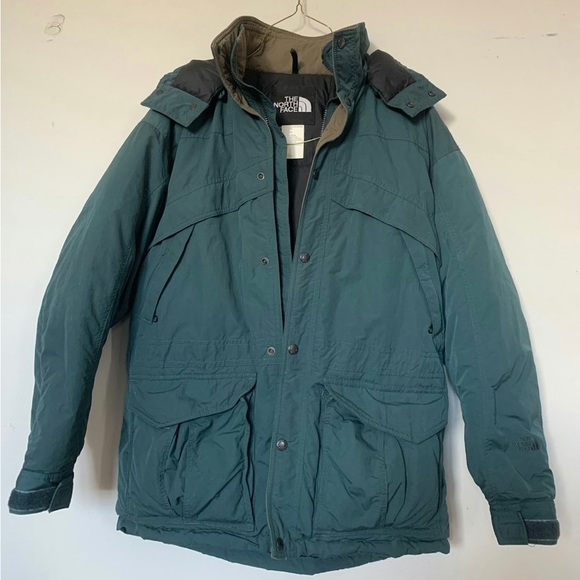 The North Face winter puffer - Picture 1 of 5